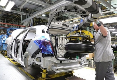 Opel Figueruelas propone un ERE para 461 empleados mayores de 61 años