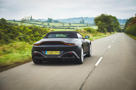 Aston Martin Vantage Roadster Prototipo