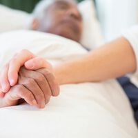 México fuma y bebe menos, pero aun así vive poco: la OCDE alerta por rezagos graves en salud 