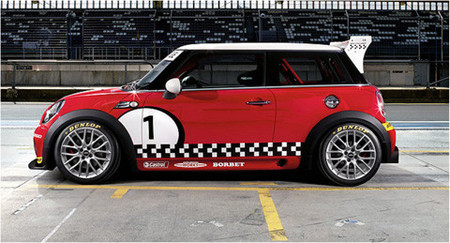 MINI Challenge España 2009, las carreras y el coche