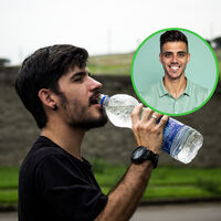 “Beber agua poco a poco puede ayudar a hidratarte mejor”: Según el nutriólogo David Mateo, así tienes que hacerlo