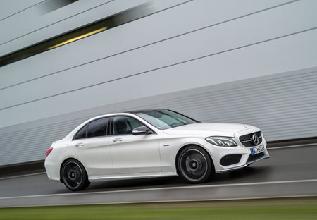 Mercedes-Benz C 450 AMG