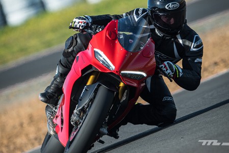 Ducati Panigale V2 S 2025 Prueba 014