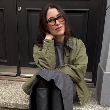 Stradivarius firma la chaqueta estilo Barbour perfecta para crear looks de lluvia con estilo 