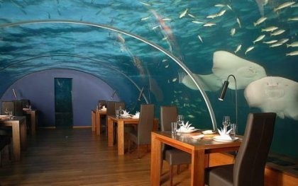 El primer restaurante submarino