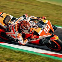 Marc Márquez ha vuelto: 100 días después de operarse estrena la nueva Honda RC213V de MotoGP
