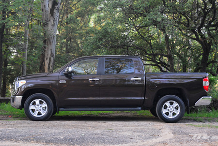 Toyota Tundra 1794 Edition 3