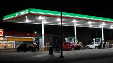 Cárcel y multas cuantiosas para las gasolineras que vendan litros incompletos ¿eso será suficiente para acabar con el delito?