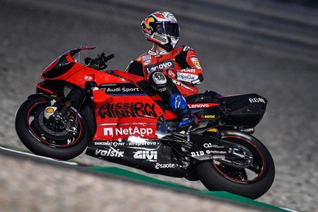 Ducati se toma con calma el mercado de MotoGP y Andrea Dovizioso contraataca con la opción de un año sabático