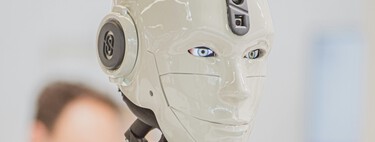 Una startup te permite faltar a todas las reuniones virtuales gracias a un "tú digital" que "solo" cuesta 1.500 euros 