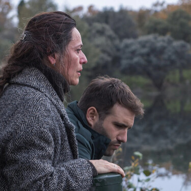 La miniserie española que  arrasa en Netflix: un thriller emocional basado en un libro superventas