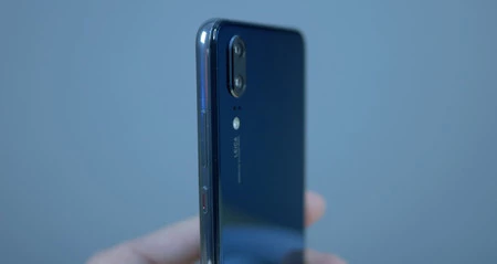 ファーウェイP20