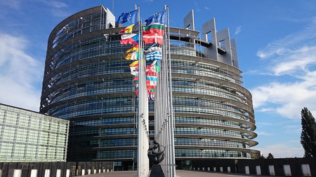 La UE quiere que los trabajadores denuncien a sus empresas si incurren en prácticas ilegales