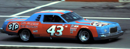 Richard Petty Motorsports podría ser la salvación de Dodge en 2013