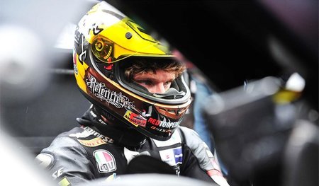 La nocrónica de la nocarrera del North West 200, de gatos negros y avisos de bomba