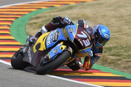 Álex Márquez brilla en Alemania para ganar y retomar el liderato de Moto2