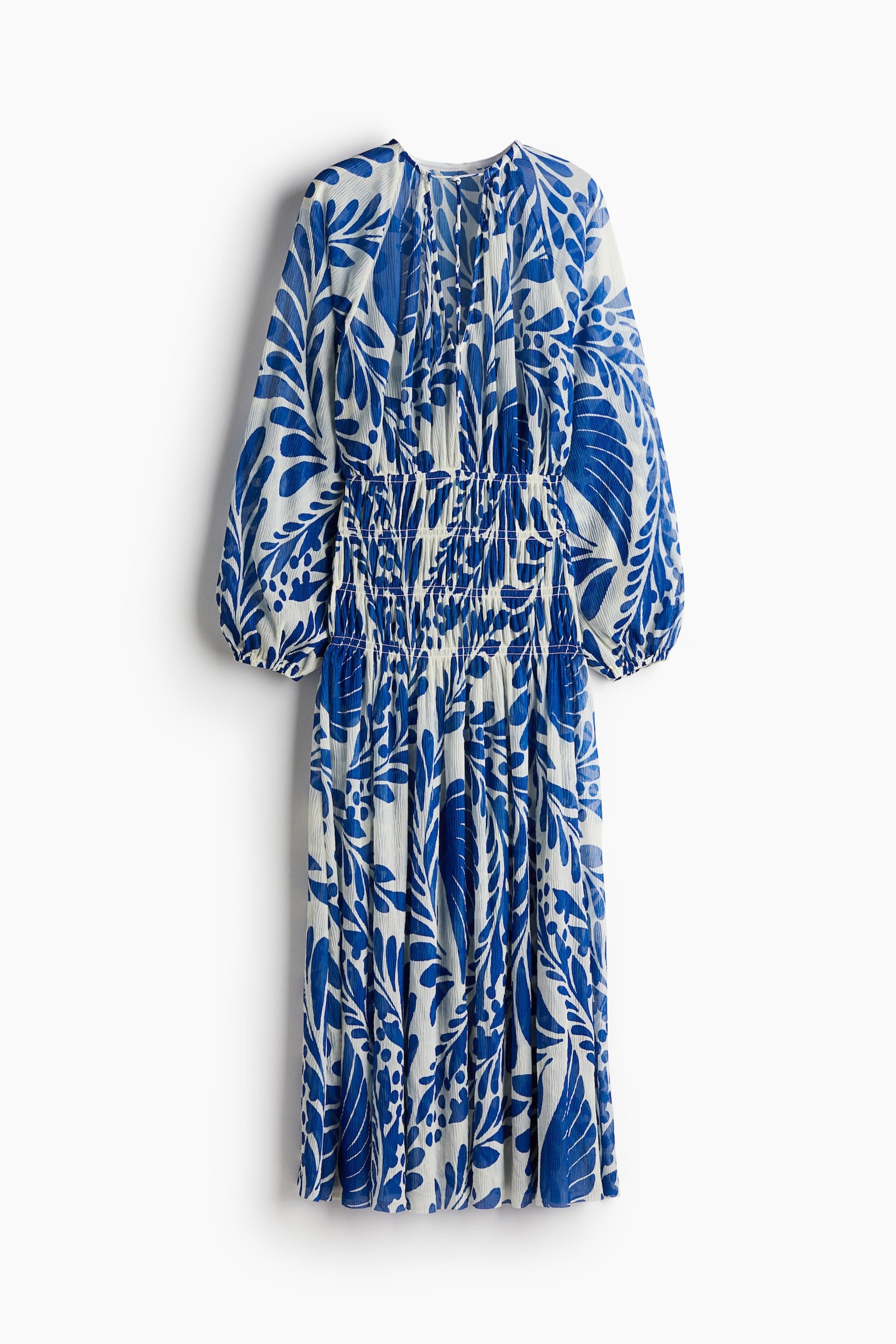 Vestido con cintura nido de abeja