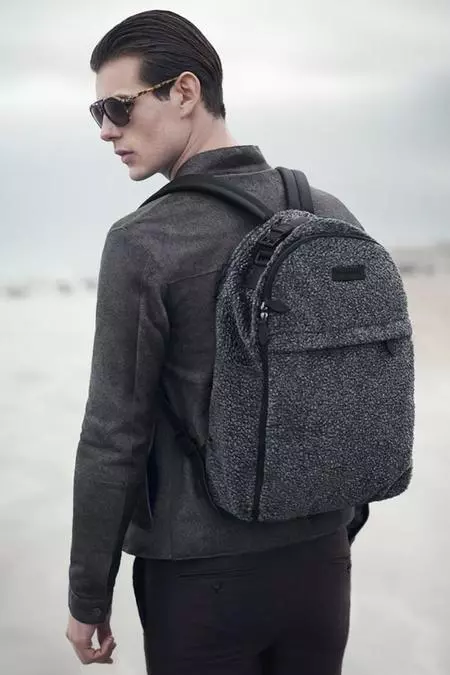 Backpack in Faux Fur de Emporio Armani: Una mochila de piel que no es de piel