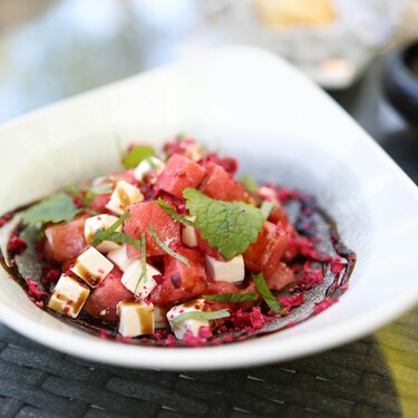 La ensalada más fácil y fresquita para las cenas de verano: lista en cinco minutos 