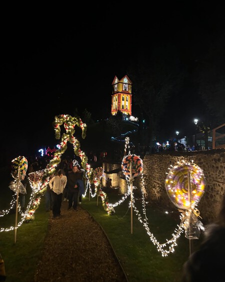 Pueblo Navidad Encendido Luces Bonitas