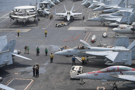 Convés de Voo do Nimitz