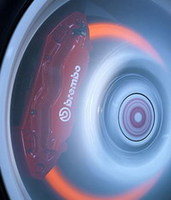 BMW utilizará frenos Brembo