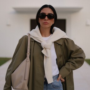 Ni beige ni negro: Mango tiene la gabardina oversize en el verde tendencia que eleva al instante todo look de oficina