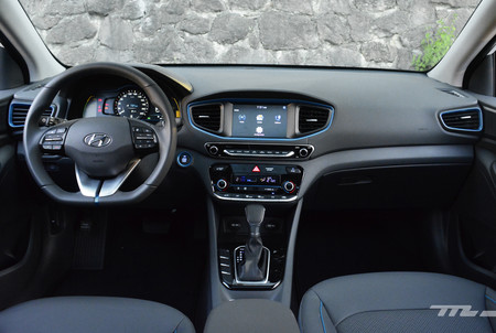 Hyundai Ioniq 8