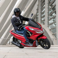 Octubre pone fin al crecimiento de las ventas de motos y solo las eléctricas y los ciclomotores se mantienen en positivo