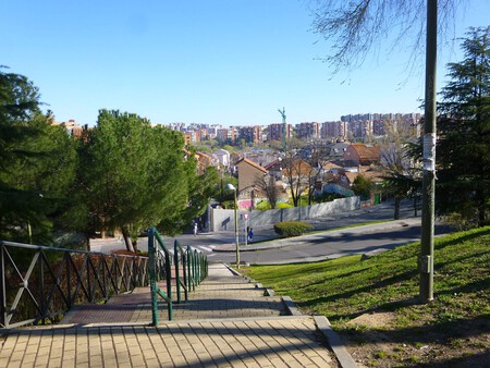 Madrid Barrio De Valdezarza Distrito De Moncloa Aravaca 2