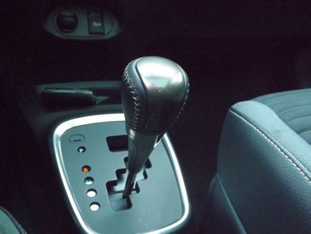 Toyota Yaris hybrid 2015