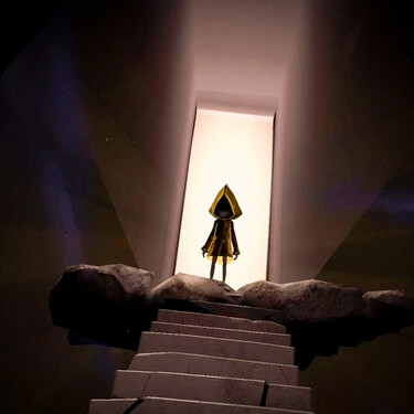 Nunca me he sentido tan vulnerable en un videojuego, y el nuevo Little Nightmares hace honor a su nombre. Análisis 