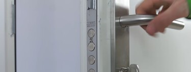 Dejar la llave girada en la cerradura para más seguridad: cuándo es buena idea y cuándo es mejor no hacerlo 