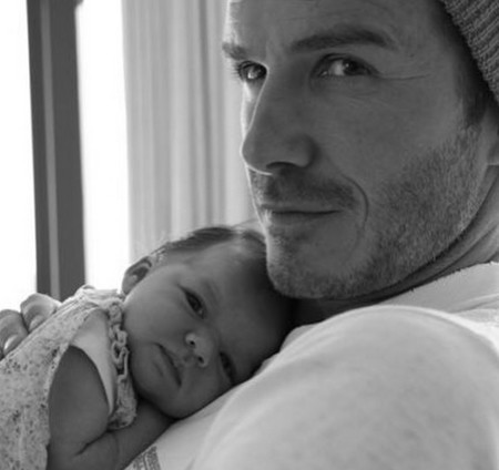 Vamos a morir de amor con el cumpleaños de Harper Seven y las felicitaciones de papá
