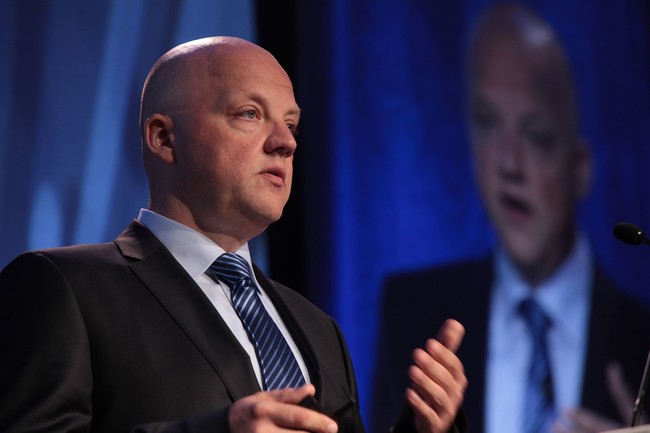 Oliver Schmidt General Manager Environment And Engineering Office Volkswagen Group Of America