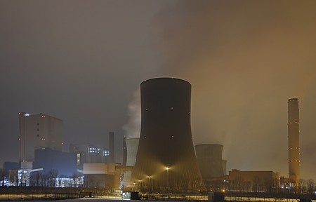 La energía nuclear es más segura que dormir con tu mujer