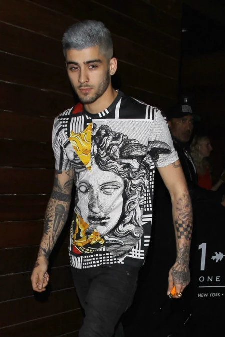 ¿Son las canas el nuevo must? Zayn Malik pasa del rubio pollo al gris y no entendemos por qué