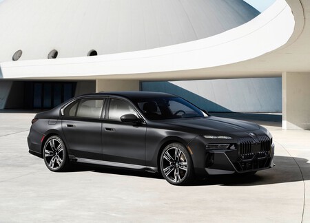 Bmw 7 Series 2023 1600 07