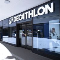 Decathlon acaba de lanzar las botas Skechers de cuero más calentitas para los meses de invierno  
