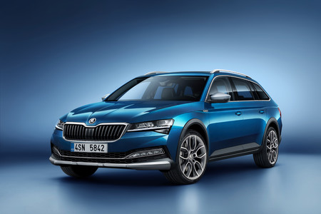 Skoda Superb Scout 2019