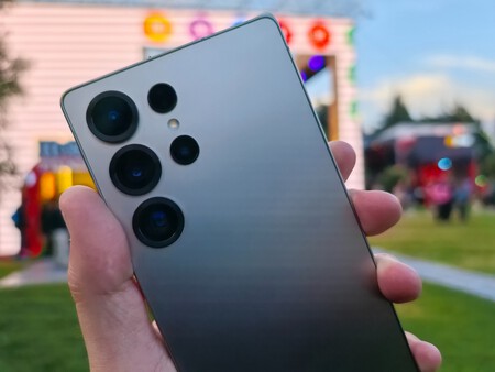 Samsung Galaxy S25 Ultra 1