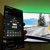 Si solo pudiera instalar una app para conectar mi móvil a la tele, sería esta: es una auténtica navaja suiza para el streaming