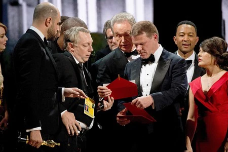 La Academia de Hollywood no volverá a contar con los responsables del ridículo en los Oscars