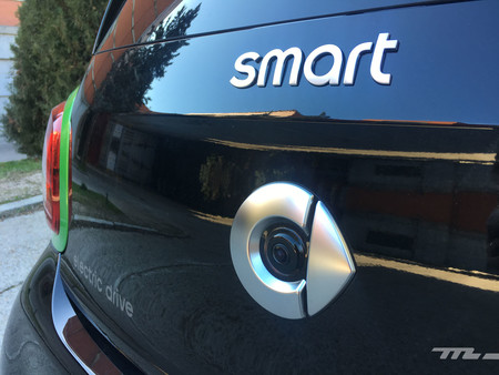 Smart Forfour EQ logotipo trasero