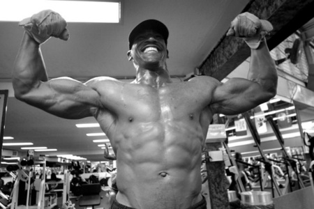 Factores que influyen en la fuerza y desarrollo muscular