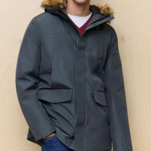 Chaquetón acolchado pluma/plumón resistente al agua con capucha de hombre

