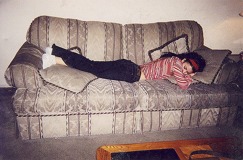 Hacer turismo gratis... durmiendo en sofás ajenos