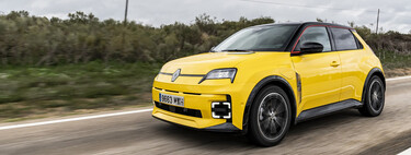 Los coches eléctricos pierden más valor y más rápido que un coche gasolina o diésel. Es la situación ideal para comprar un eléctrico a buen precio de segunda mano y casi nuevo