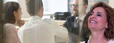 Hacienda avisa: a partir de 2026, los bancos notificarán ingresos, pagos con tarjeta, transferencias y saldos de todos sus clientes