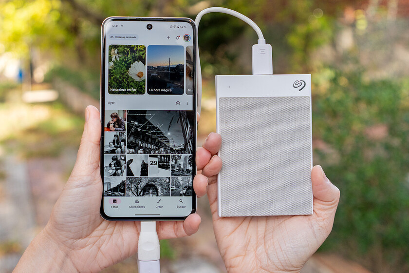 Pagar por Google Fotos me daba espacio, pero me quitaba libertad. He recuperado el control con un simple disco duro